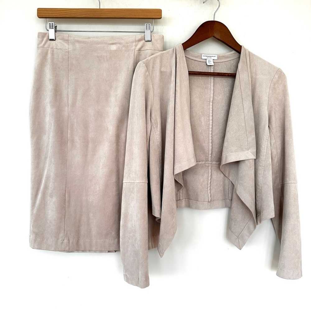 Katherine Barclay coordinated set, open jacket with midi length pencil skirt